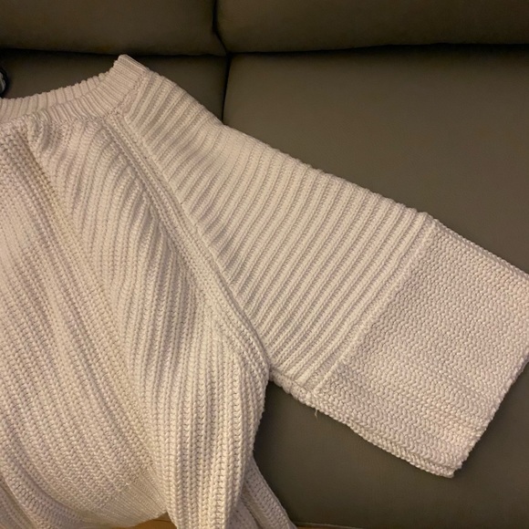 MICHAEL Michael Kors Beautiful White Knit Sweater - Picture 2 of 6